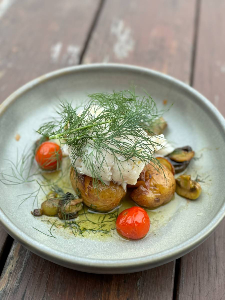 Sommarens dagens lunch i Klåva hamn på Franses